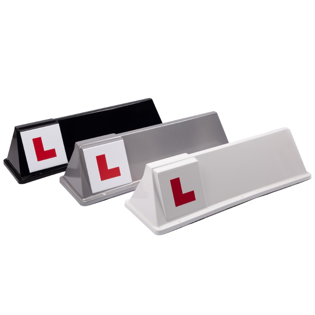 thumbnail image 2 of Lettercraft SOM 2 White Magnetic Driving School Roof Sign – With Graphics & Rubber Seal – DVSA Legal 2 of 5