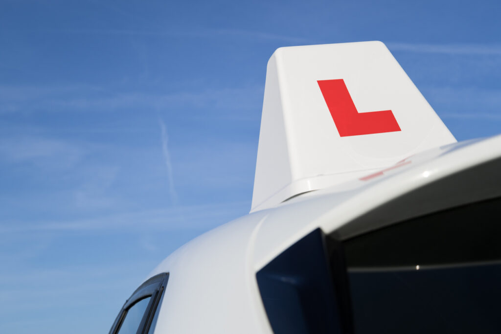 How to Manage Roof Signs Across Multiple Vehicles